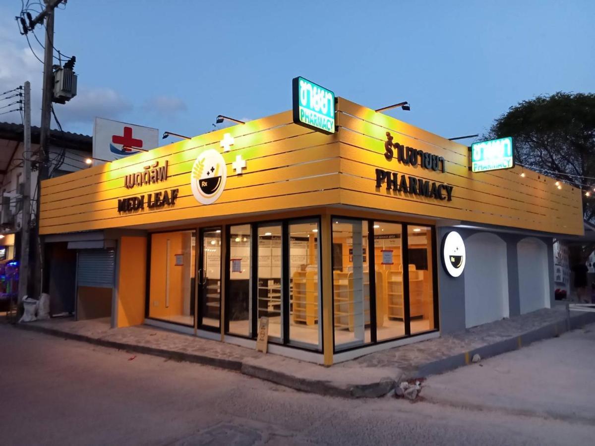 Medileaf Hostel Haad Rin Exteriör bild
